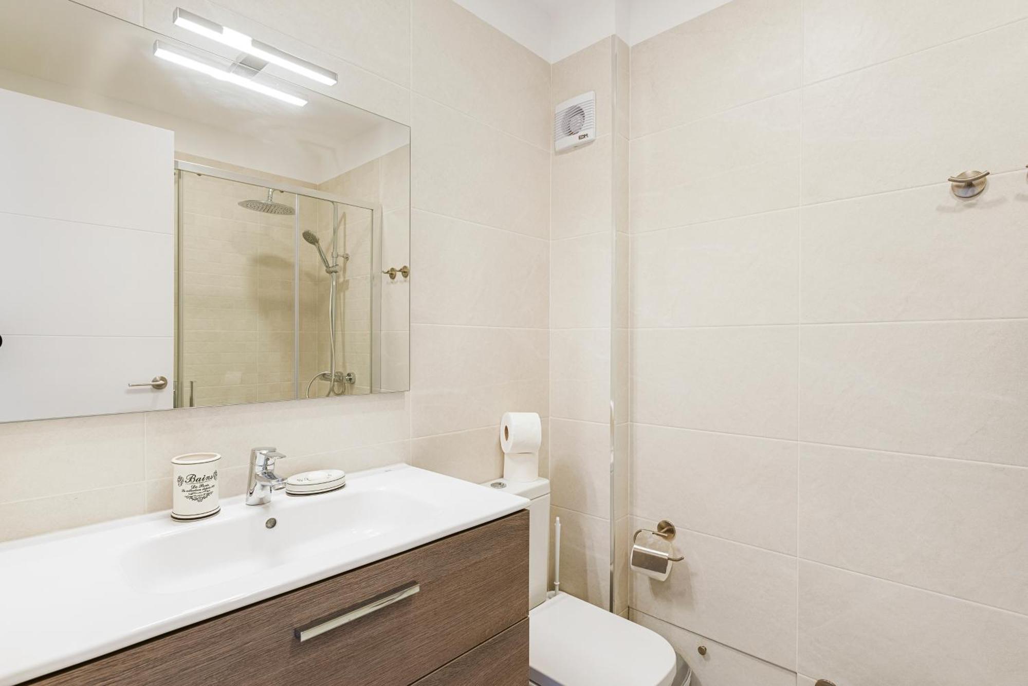 Arenas Negras Playa La Arena, Newly Renovated Apartment ปัวร์โตเดซานตีอาโก ภายนอก รูปภาพ