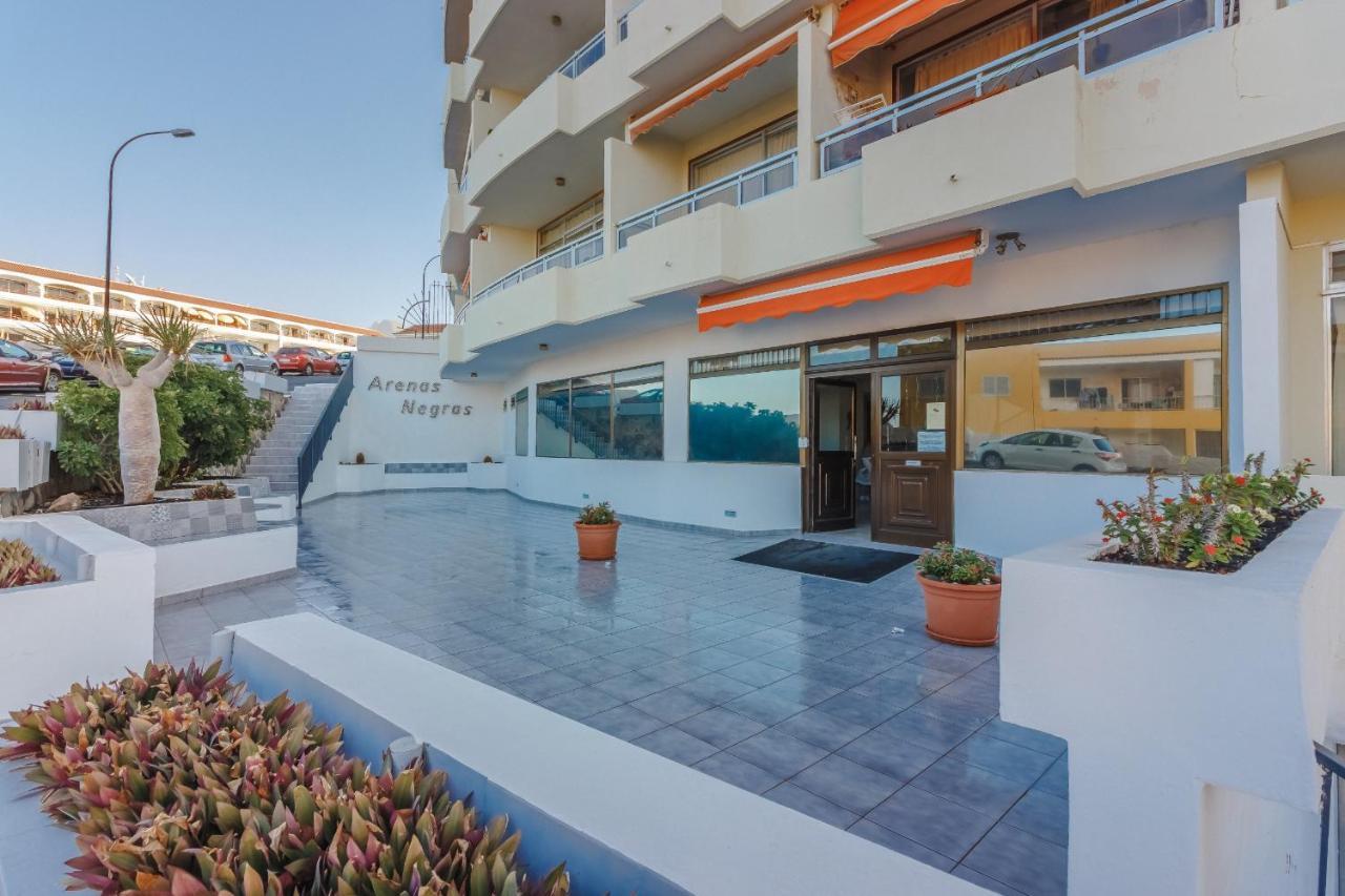 Arenas Negras Playa La Arena, Newly Renovated Apartment ปัวร์โตเดซานตีอาโก ภายนอก รูปภาพ